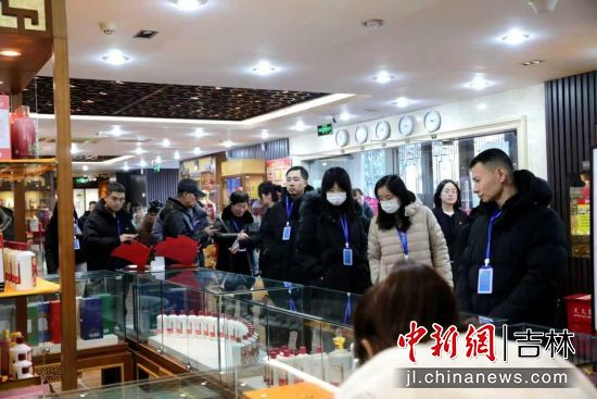 ���M�ߴ������M������ɫ���ֶY�w��^���ؿ�����H���w�������ʡ���M�߅f(xi��)��/���D