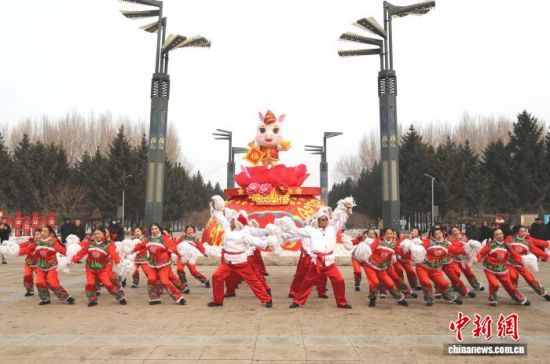 2��10�������ڼ����L�����ݖ|���������w�� �z